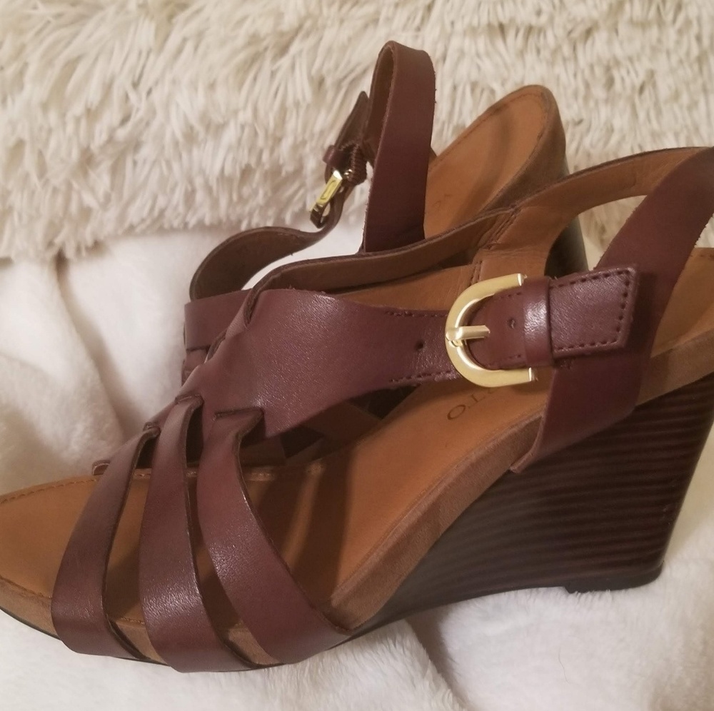 Franco Sarto Leather wedges 8.5